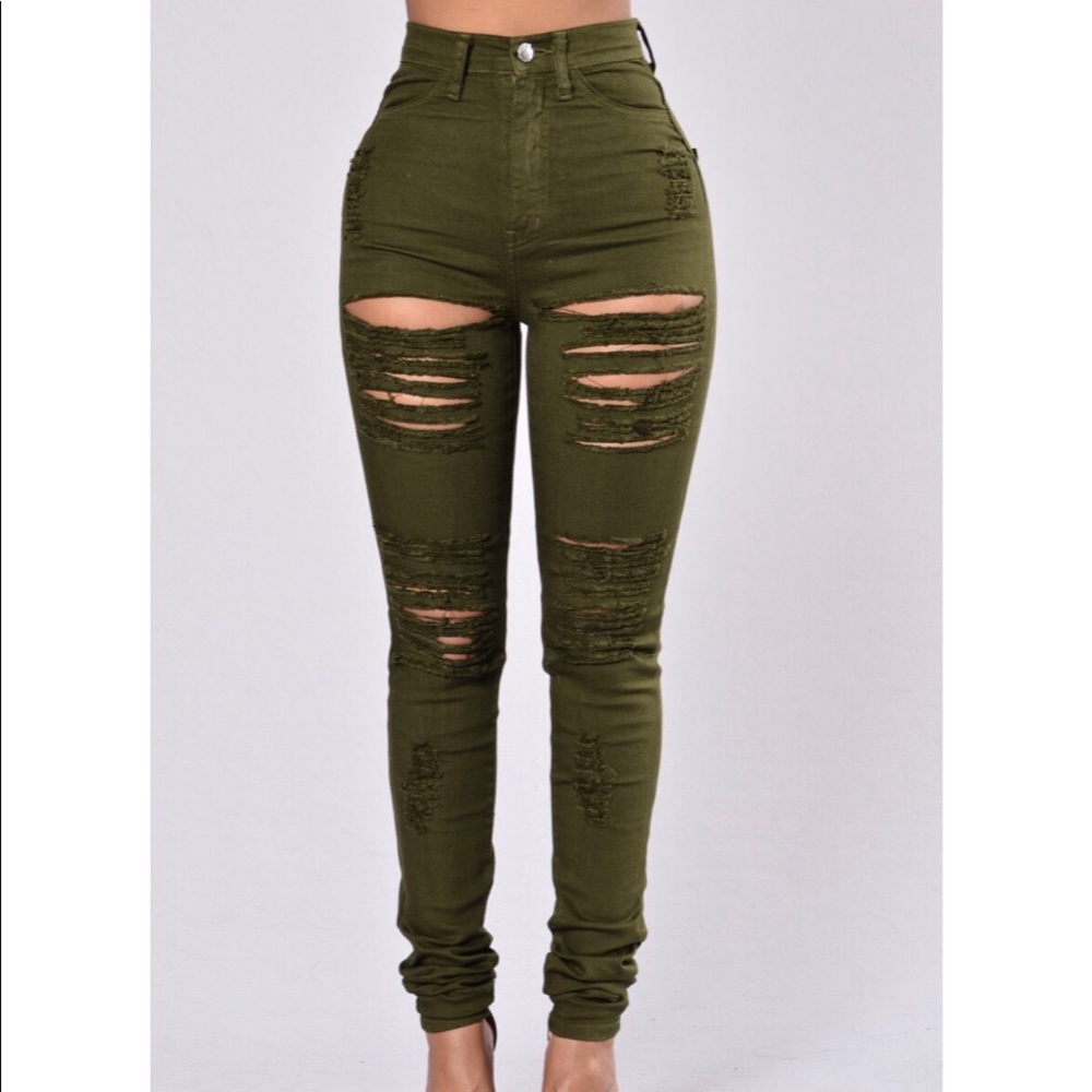 Fashion Nova - Olive high waisted ripped jeans
